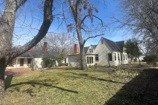 310 S Hickory, Hico, TX 76457 - Photo 34