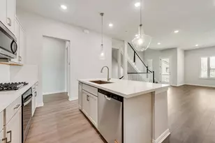 8199 Challenger Ln, Frisco, TX 75034 - Photo 2