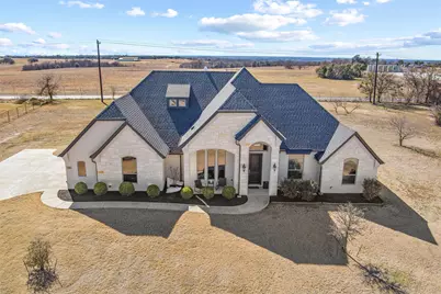 219 Columbia Court, Springtown, TX 76082 - Photo 34