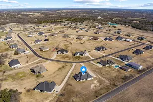 219 Columbia Ct, Springtown, TX 76082 - Photo 38