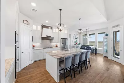 219 Columbia Court, Springtown, TX 76082 - Photo 12