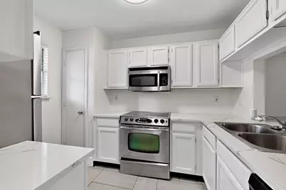 46 Abbey Road, Euless, TX 76039 - Photo 4