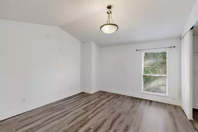 46 Abbey Road, Euless, TX 76039 - Photo 8