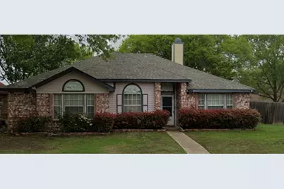 905 Carmela Drive, DeSoto, TX 75115 - Photo 1