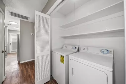 1909 Cloisters Drive #1021, Arlington, TX 76011 - Photo 14