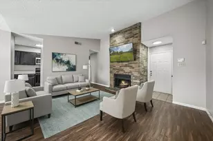 1909 Cloisters Dr, Arlington, TX 76011 - Photo 4