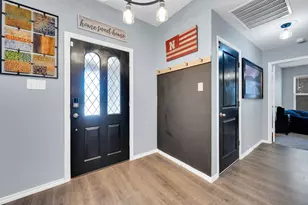 1200 Fairbanks Dr, Ennis, TX 75119 - Photo 2