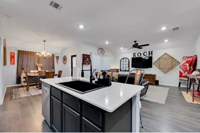 1200 Fairbanks Drive, Ennis, TX 75119 - Photo 4