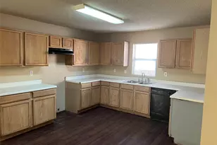 1253 Highview Dr, Cedar Hill, TX 75104 - Photo 4