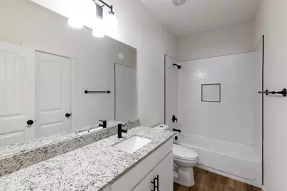 1139 Kings Highway #104, Dallas, TX 75208 - Photo 14