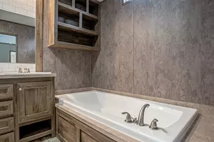 913 Bosque River Dr, Granbury, TX 76048 - Photo 26