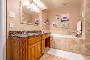 13978 Ridgetop, Roanoke, TX 76262 - Photo 18