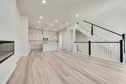 8151 Challenger Lane, Frisco, TX 75034 - Photo 6