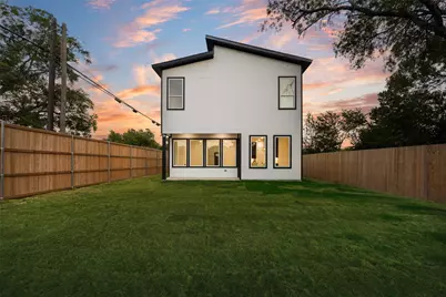 1651 E Overton Street, Dallas, TX 75216 - Photo 16