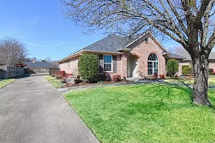 10508 Oak Creek Dr, Greenville, TX 75402 - Photo 36