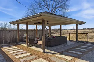 2721 Country Spring Rd, Lorena, TX 76655 - Photo 26