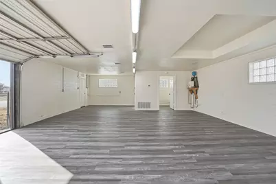 129 N Magnolia Street, Crowley, TX 76036 - Photo 16