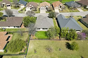 10917 Southerland Dr, Denton, TX 76207 - Photo 30