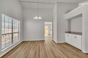 1508 Rockdale Dr, Arlington, TX 76018 - Photo 6