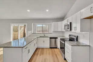 1508 Rockdale Dr, Arlington, TX 76018 - Photo 12