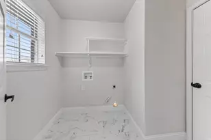 607 Rawlins Dr, Lancaster, TX 75146 - Photo 16