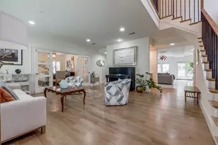 2829 Dyer St, University Park, TX 75205 - Photo 2