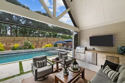 823 Big Sky Way, Argyle, TX 76226 - Photo 2