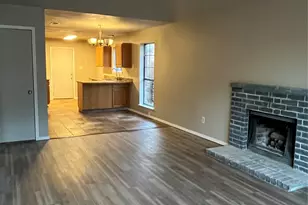 5504 Creekridge Dr, Arlington, TX 76018 - Photo 2