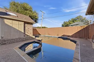 18516 Featherwood Dr, Dallas, TX 75252 - Photo 30