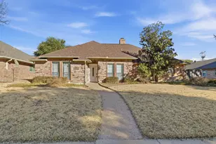 18516 Featherwood Dr, Dallas, TX 75252 - Photo 1