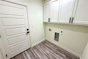 1124 S Hazelwood St, Sherman, TX 75090 - Photo 8