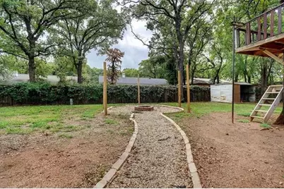 307 Lone Oak Circle, Euless, TX 76039 - Photo 14