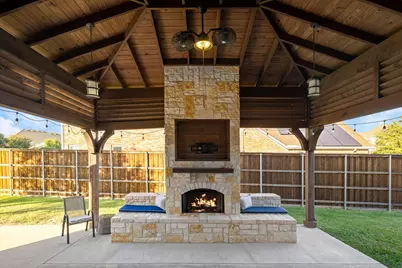 5519 Bradford Estates Court, Sachse, TX 75048 - Photo 8