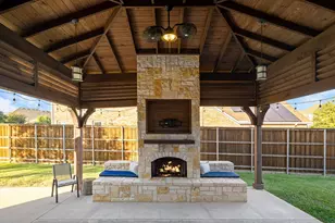 5519 Bradford Estates Ct, Sachse, TX 75048 - Photo 8