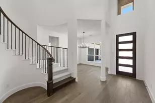 16322 W Old Westbury Ln, Frisco, TX 75033 - Photo 6