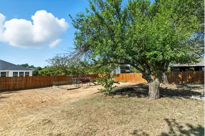 1221 Elmira Street, Weatherford, TX 76086 - Photo 30