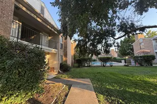 5902 Marvin Loving Dr, Garland, TX 75043 - Photo 2