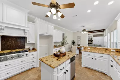 9515 Edith Lane, Dallas, TX 75220 - Photo 28