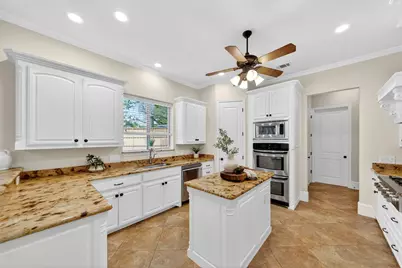 9515 Edith Lane, Dallas, TX 75220 - Photo 26