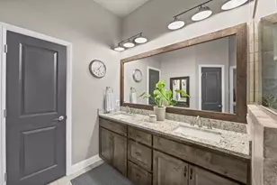 212 McKittrick Ln, Godley, TX 76044 - Photo 22