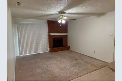 309 W Cober Drive, Grand Prairie, TX 75051 - Photo 6
