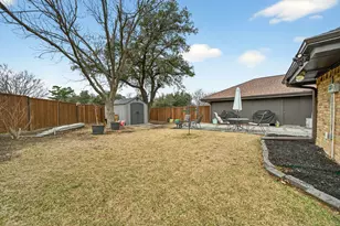 1405 Sun Valley Dr, Garland, TX 75043 - Photo 38