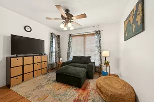 1405 Sun Valley Dr, Garland, TX 75043 - Photo 30