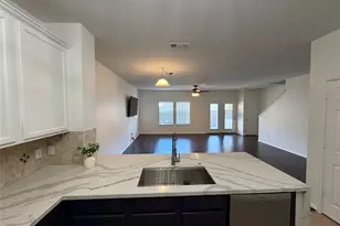 6000 Lost Valley Dr, The Colony, TX 75056 - Photo 6