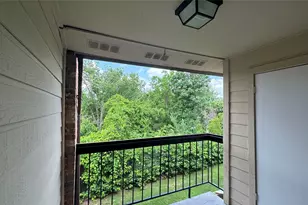 12484 Abrams Rd, Dallas, TX 75243 - Photo 24