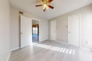 12484 Abrams Rd, Dallas, TX 75243 - Photo 16