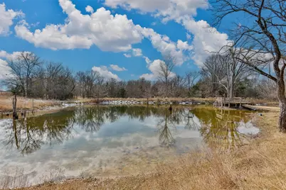 1205 Northshore Lane, Valley View, TX 76272 - Photo 8