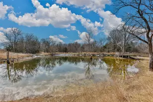 1205 Northshore Ln, Valley View, TX 76272 - Photo 8