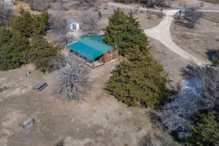 1205 Northshore Ln, Valley View, TX 76272 - Photo 36