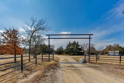 1205 Northshore Lane, Valley View, TX 76272 - Photo 28